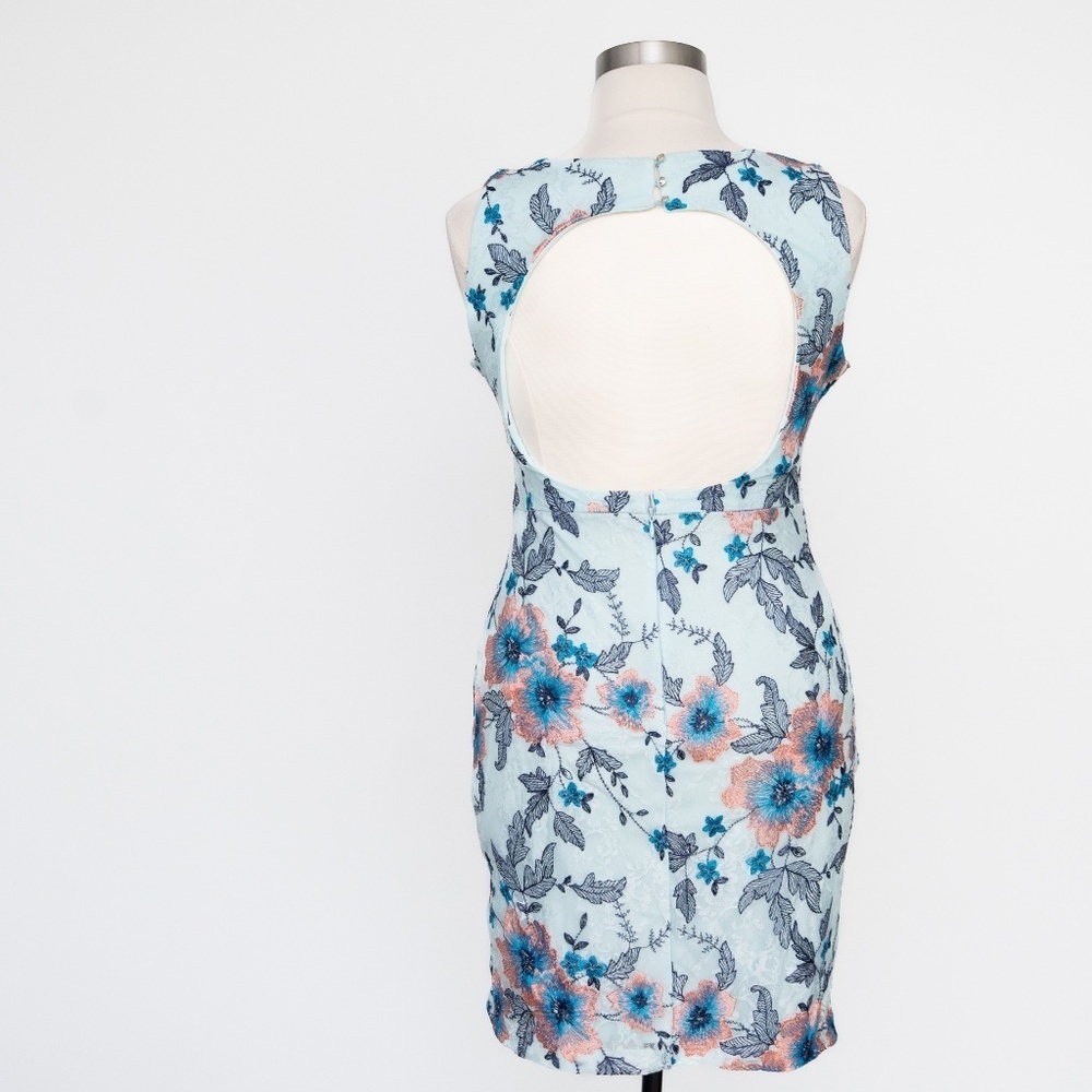 Guess - New! Sweetheart floral sheath‎ dress - Picture 5 of 13